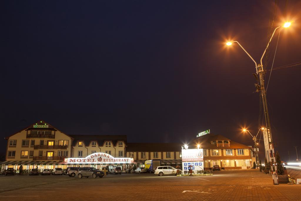 Motel Darina Ungheni  Exteriör bild