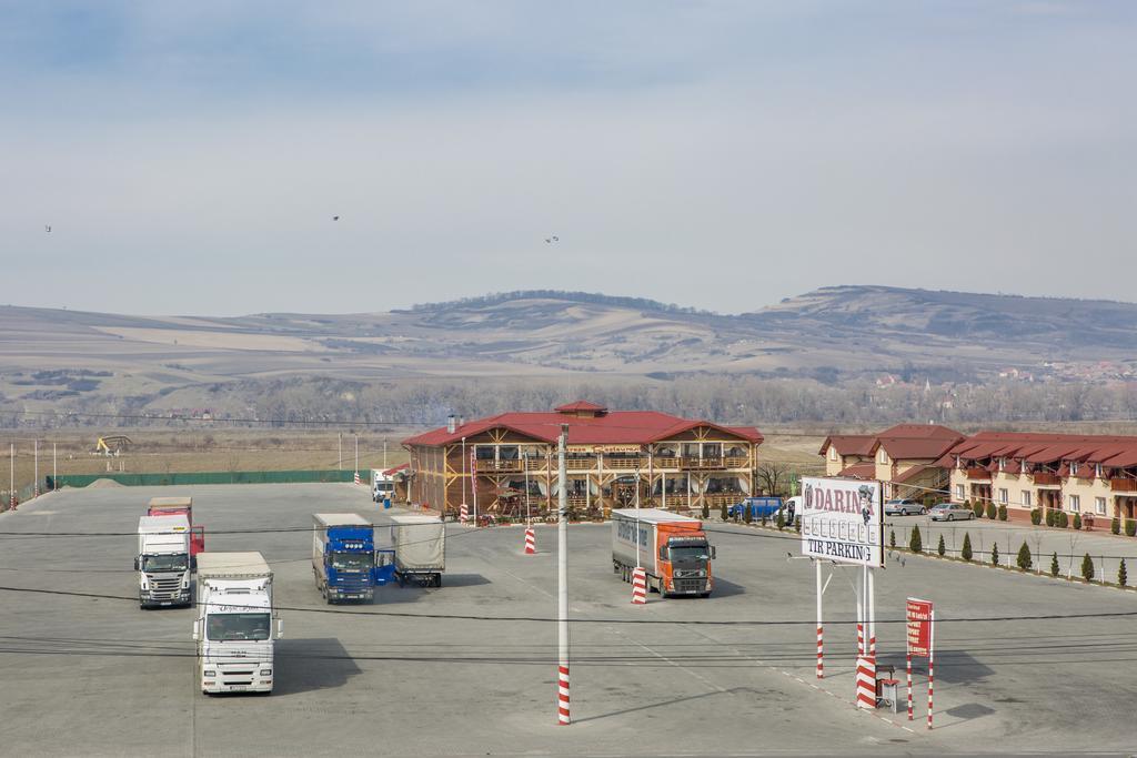 Motel Darina Ungheni  Exteriör bild