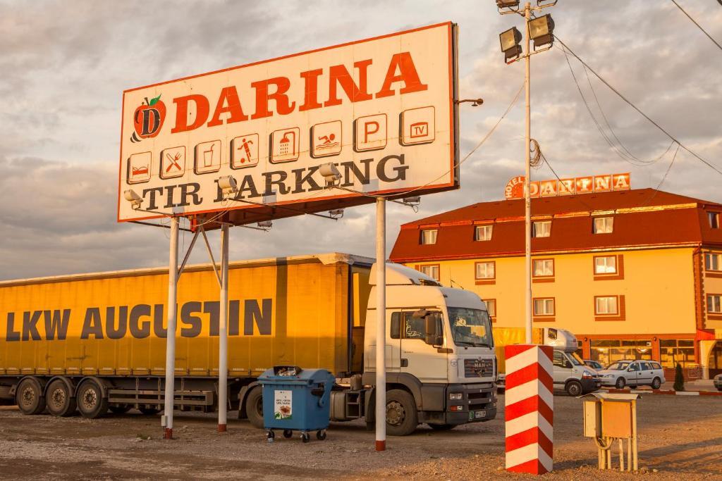 Motel Darina Ungheni  Exteriör bild