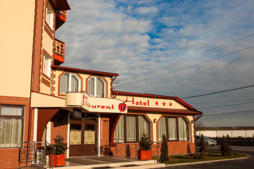 Motel Darina Ungheni  Exteriör bild